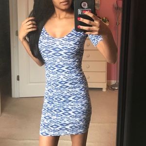 Bodycon abstract mini dress